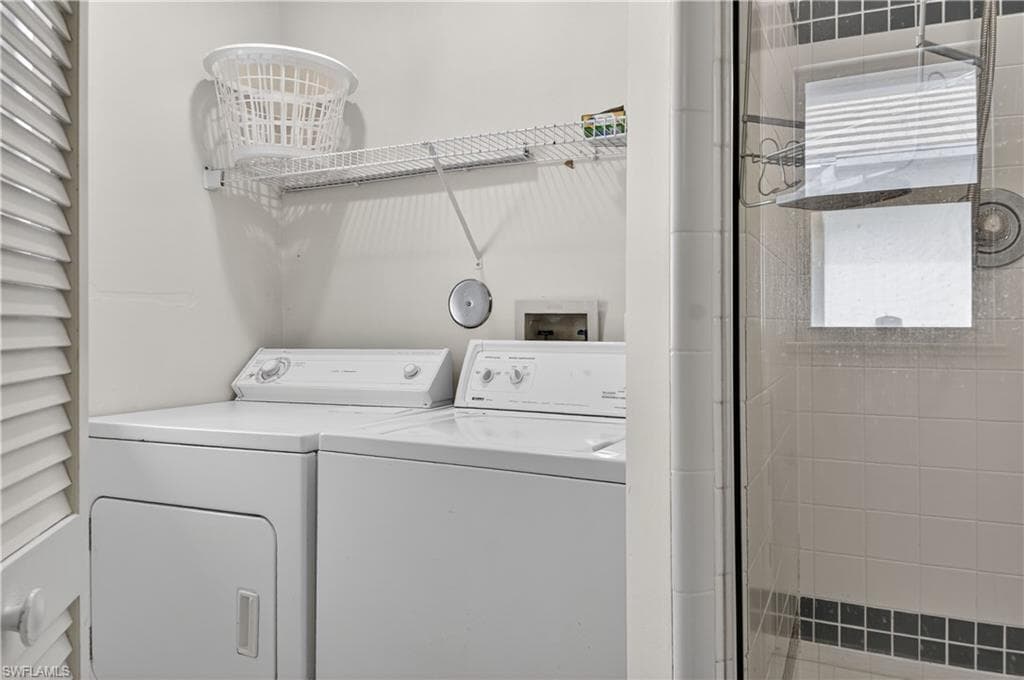 51 Hickory Ct, Marco Island, FL 34145-36