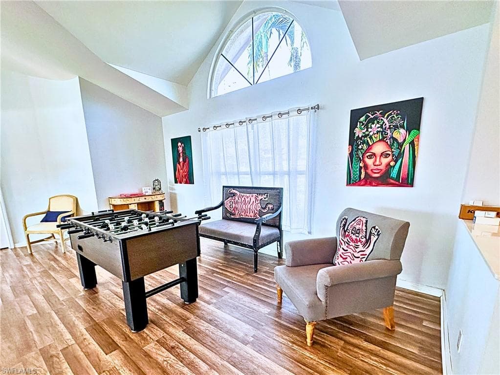 51 Hickory Ct, Marco Island, FL 34145-3