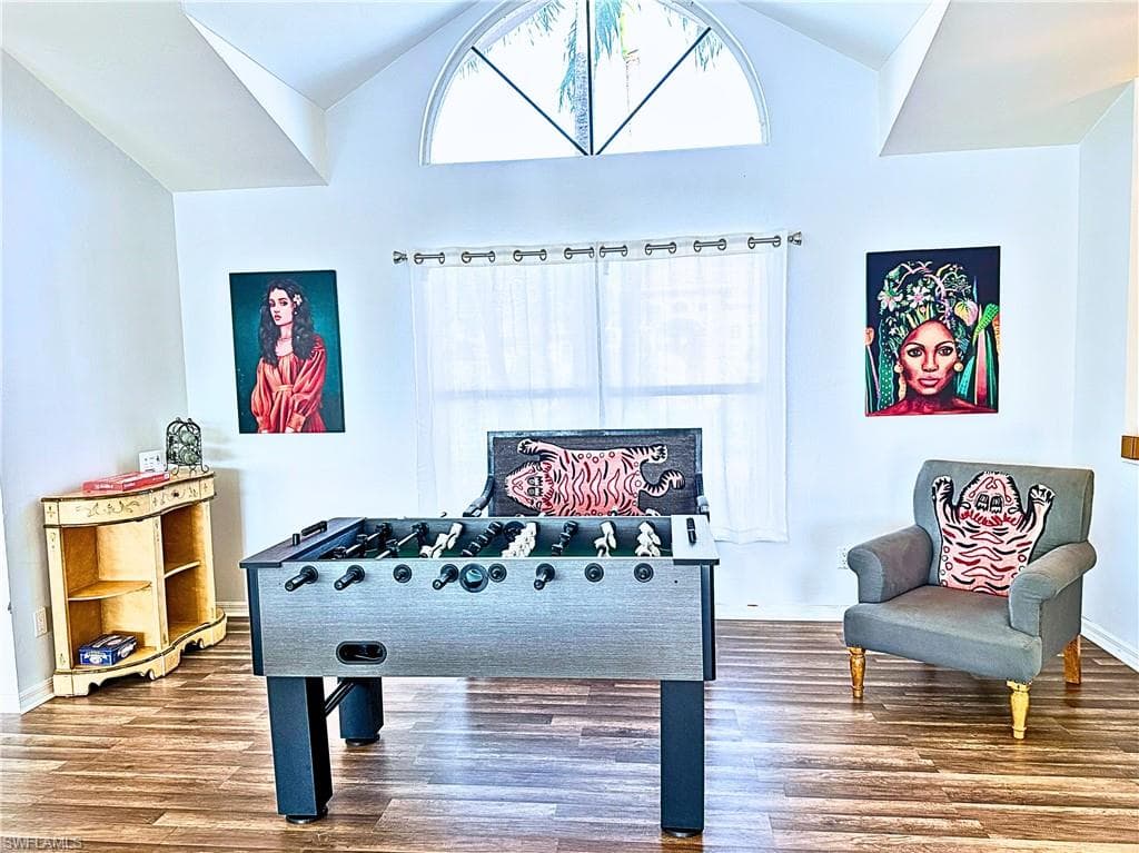 51 Hickory Ct, Marco Island, FL 34145-5