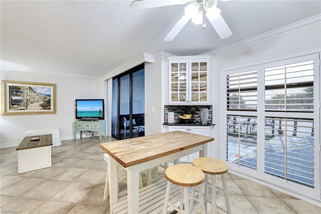 1085 Bald Eagle Dr C303, Marco Island, FL 34145-11