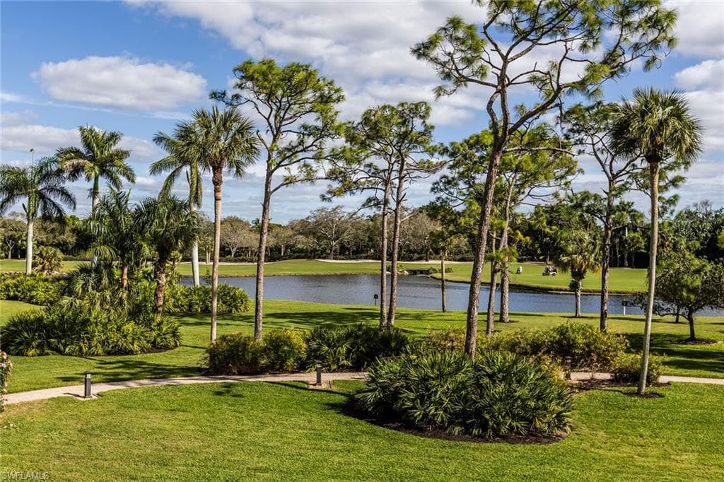 6350 Pelican Bay Blvd B-105, Naples, FL 34108-6