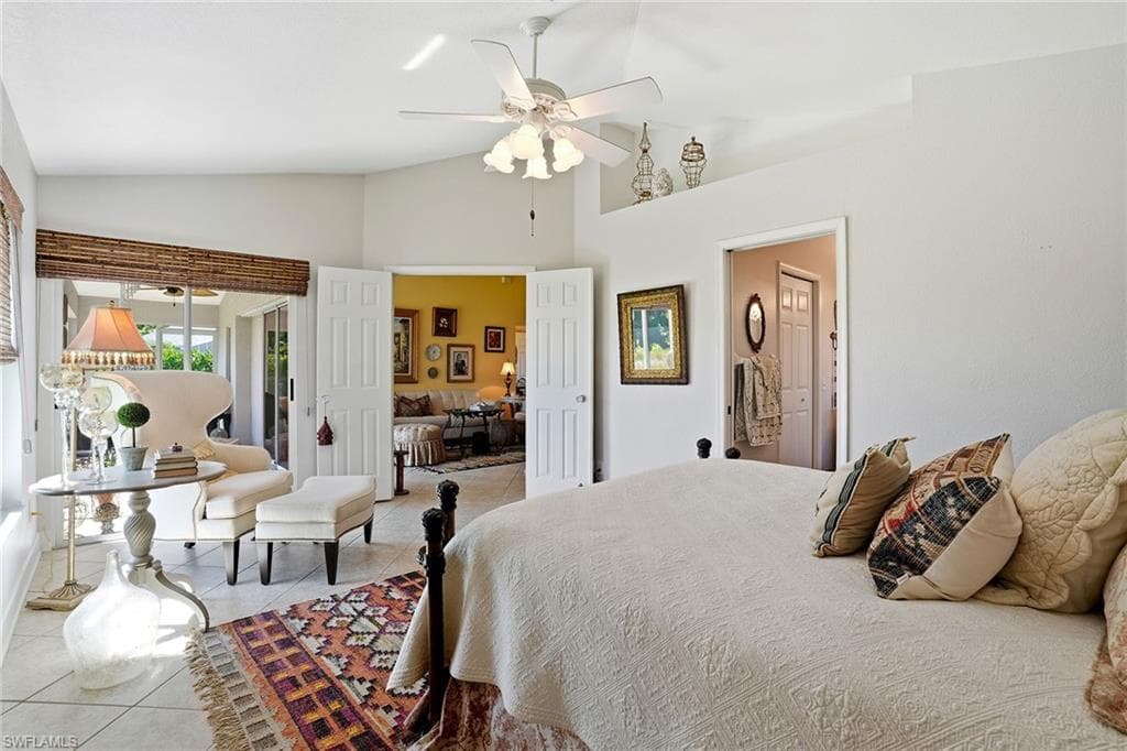 3688 Kent Dr, Naples, FL 34112-8