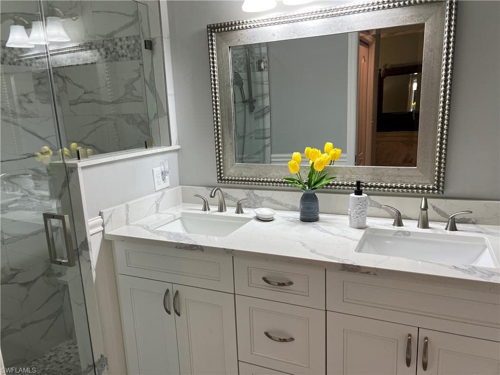 7505 Stoneybrook Dr 713, Naples, FL 34112-16