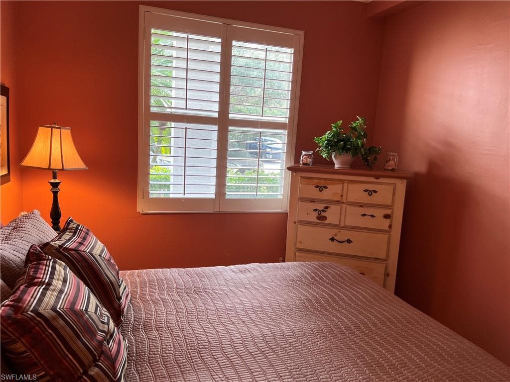 7505 Stoneybrook Dr 713, Naples, FL 34112-18