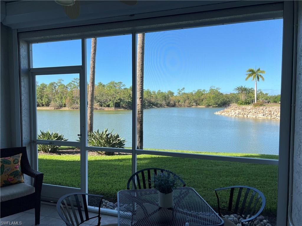 7505 Stoneybrook Dr 713, Naples, FL 34112-23