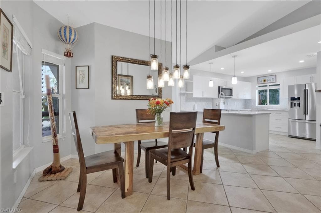 5160 44th St NE, Naples, FL 34120-9