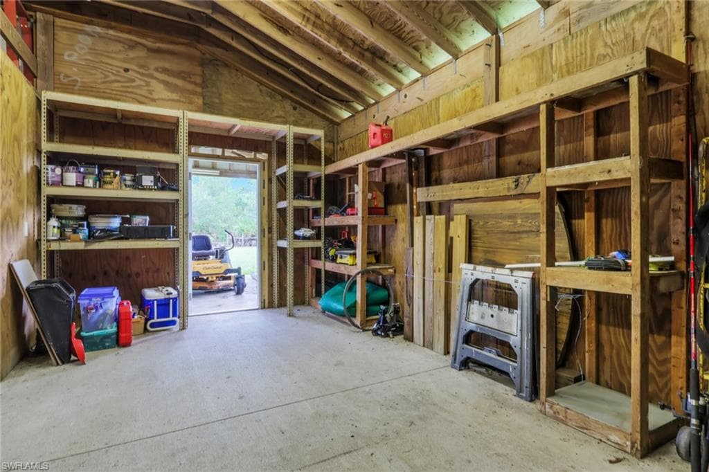 5160 44th St NE, Naples, FL 34120-31