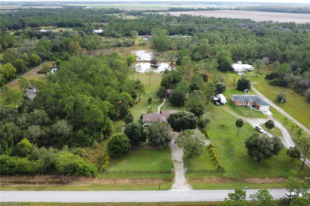 5160 44th St NE, Naples, FL 34120-37