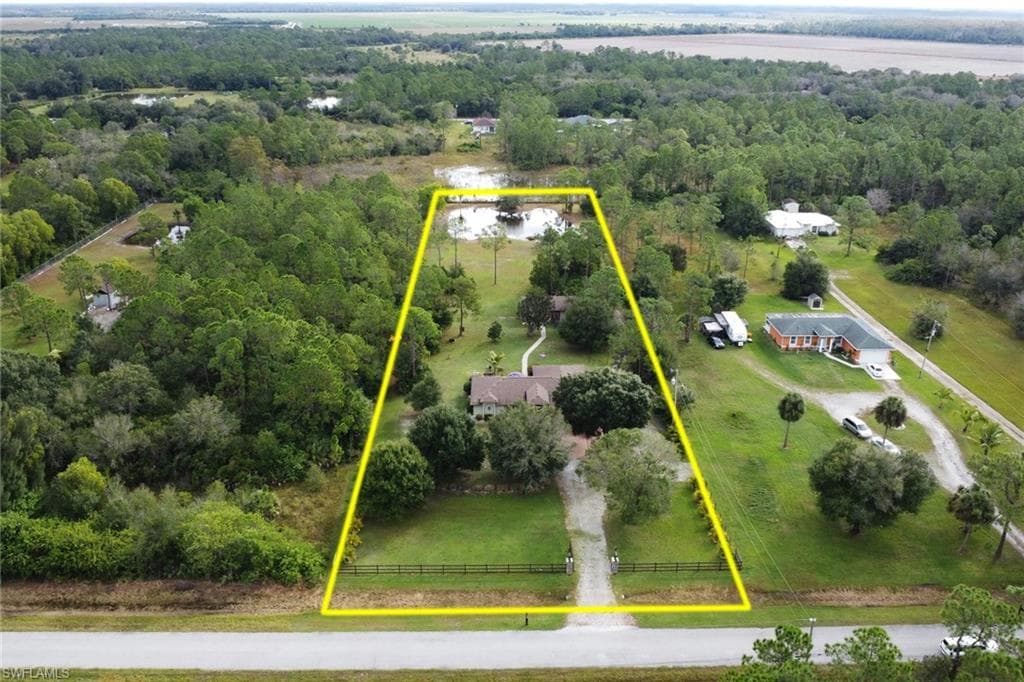 5160 44th St NE, Naples, FL 34120-38