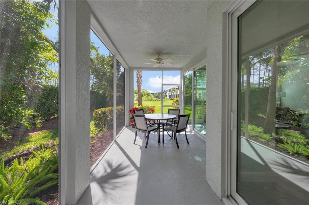 2542 Seychelles Dr 704, Naples, FL 34112-23