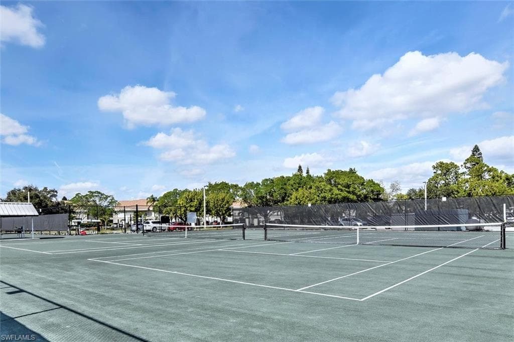 5665 Trailwinds Dr 616, Fort Myers, FL 33907-31