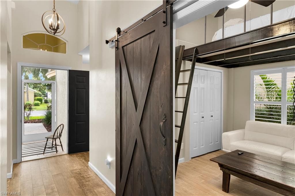 7739 Citrus Hill Ln, Naples, FL 34109-16