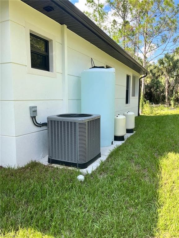 4895 22 Ave SE, Naples, FL 34117-11