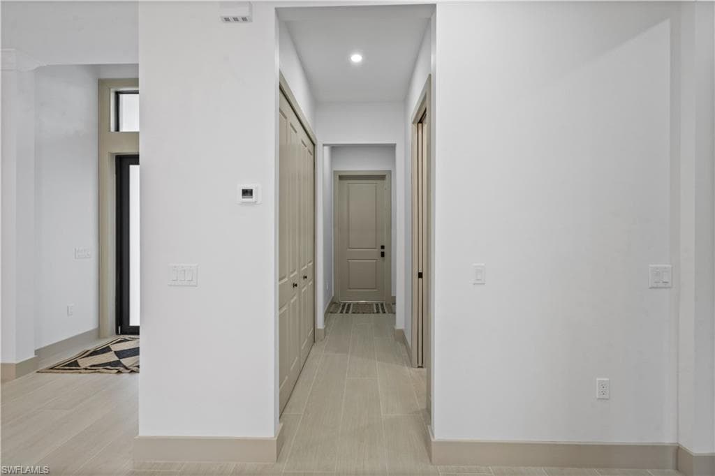 4895 22 Ave SE, Naples, FL 34117-22