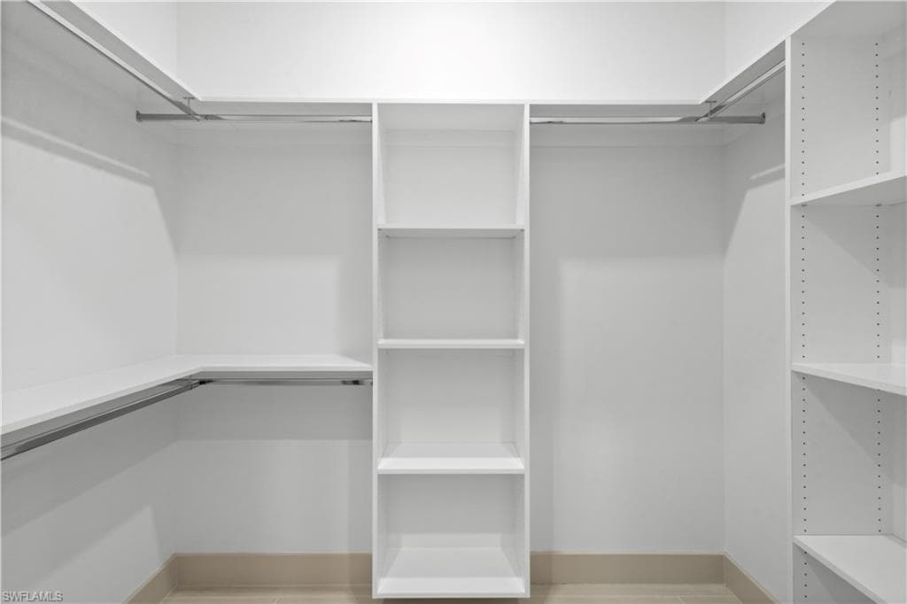 4895 22 Ave SE, Naples, FL 34117-31