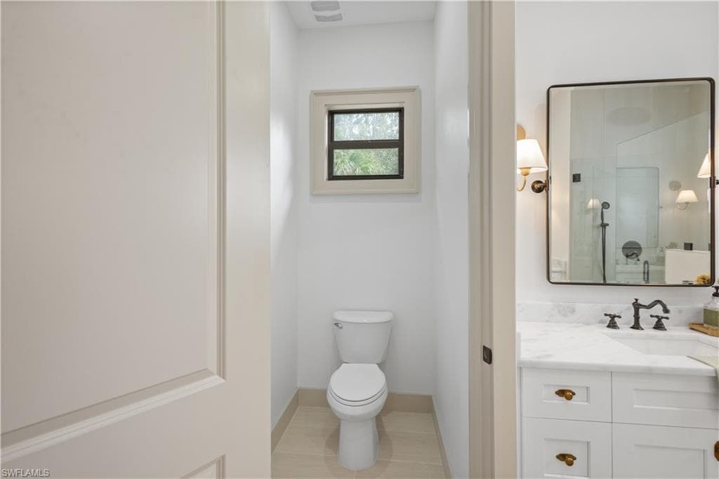 4895 22 Ave SE, Naples, FL 34117-37