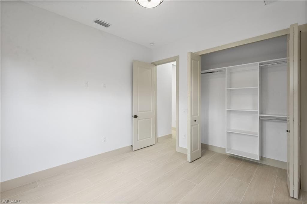 4895 22 Ave SE, Naples, FL 34117-42