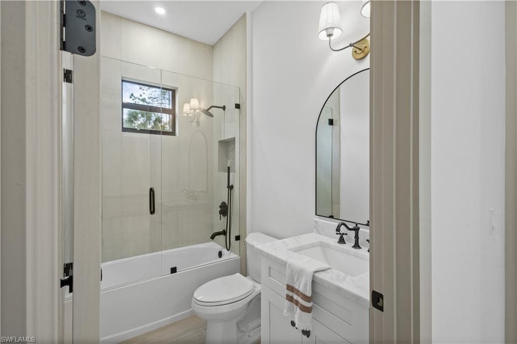 4895 22 Ave SE, Naples, FL 34117-43