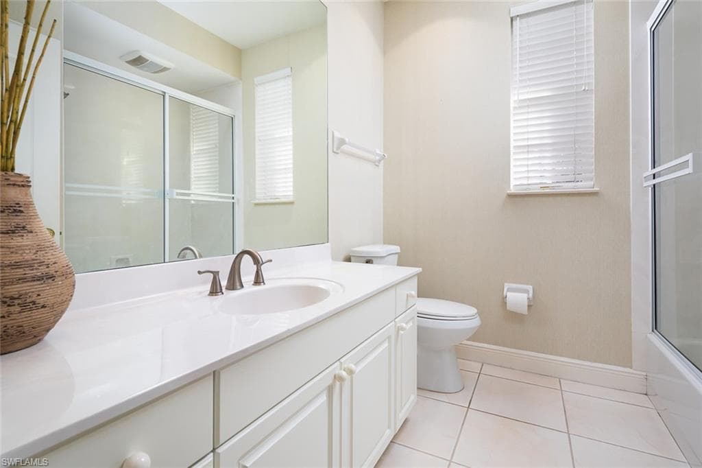 6900 Mill Run Cir, Naples, FL 34109-19