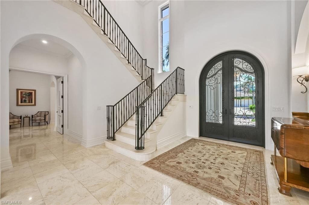 333 Sedgwick Ct, Naples, FL 34108-15