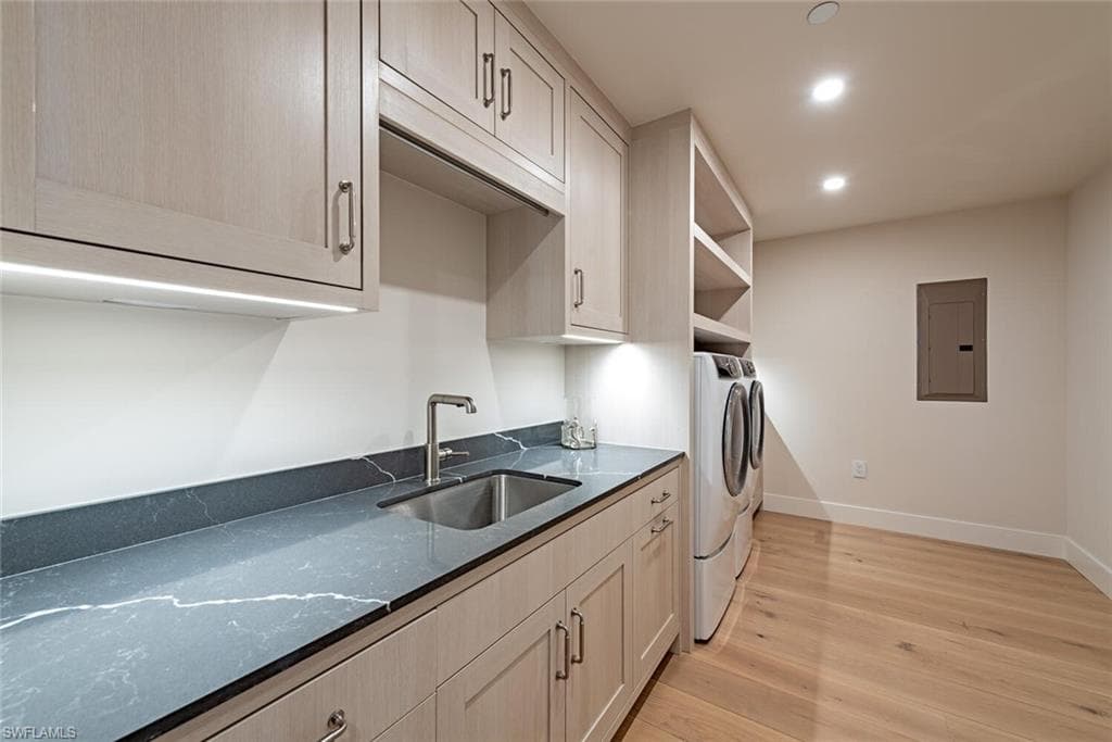 13935 Old Coast Rd 606, Naples, FL 34110-27