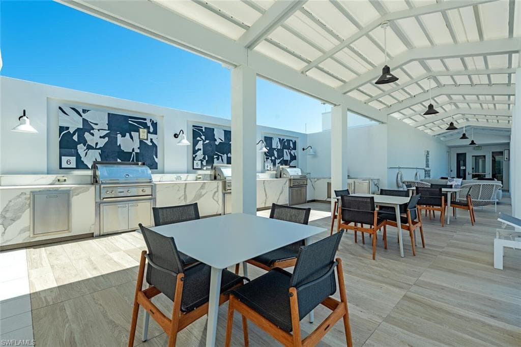 13935 Old Coast Rd 606, Naples, FL 34110-36