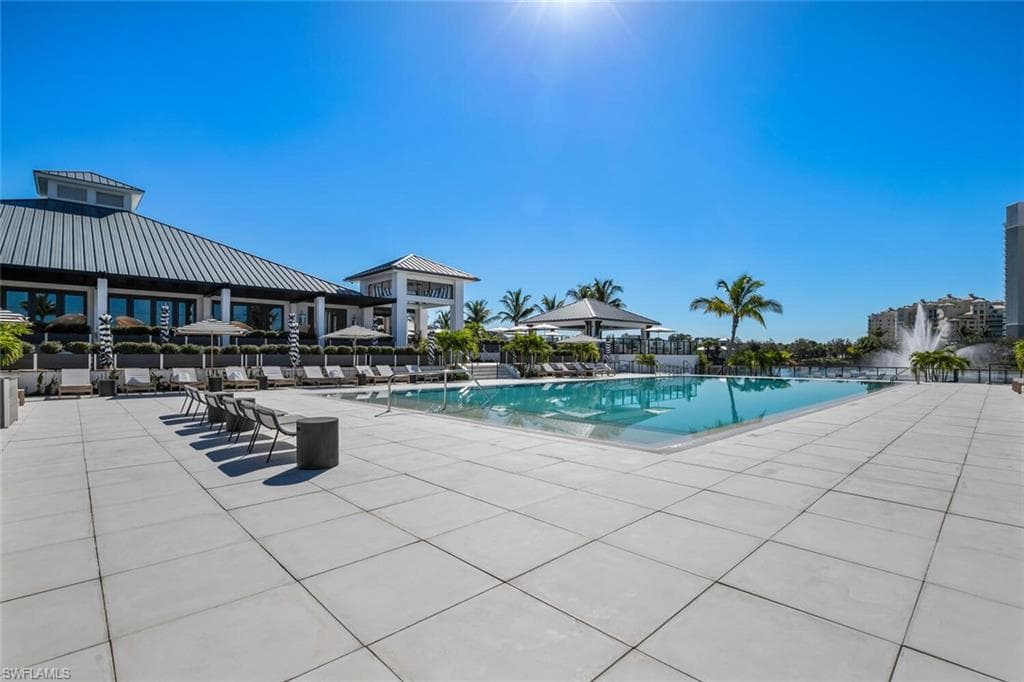 13935 Old Coast Rd 606, Naples, FL 34110-45