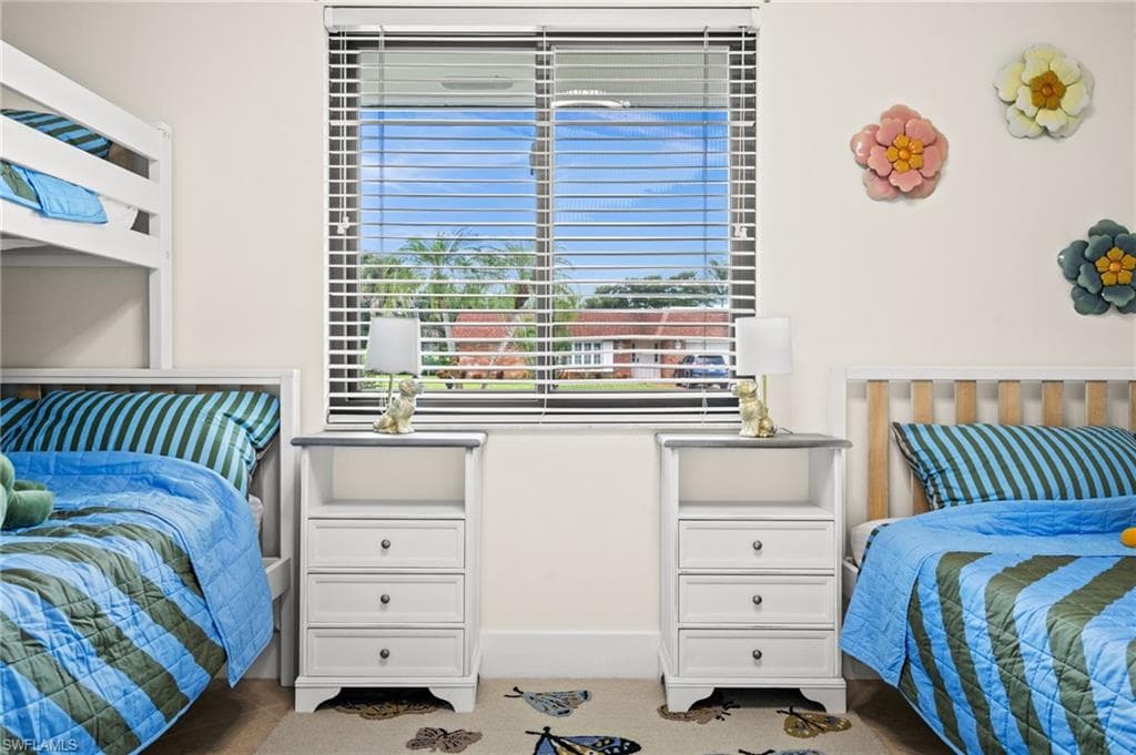 472 Palm River Blvd, Naples, FL 34110-43