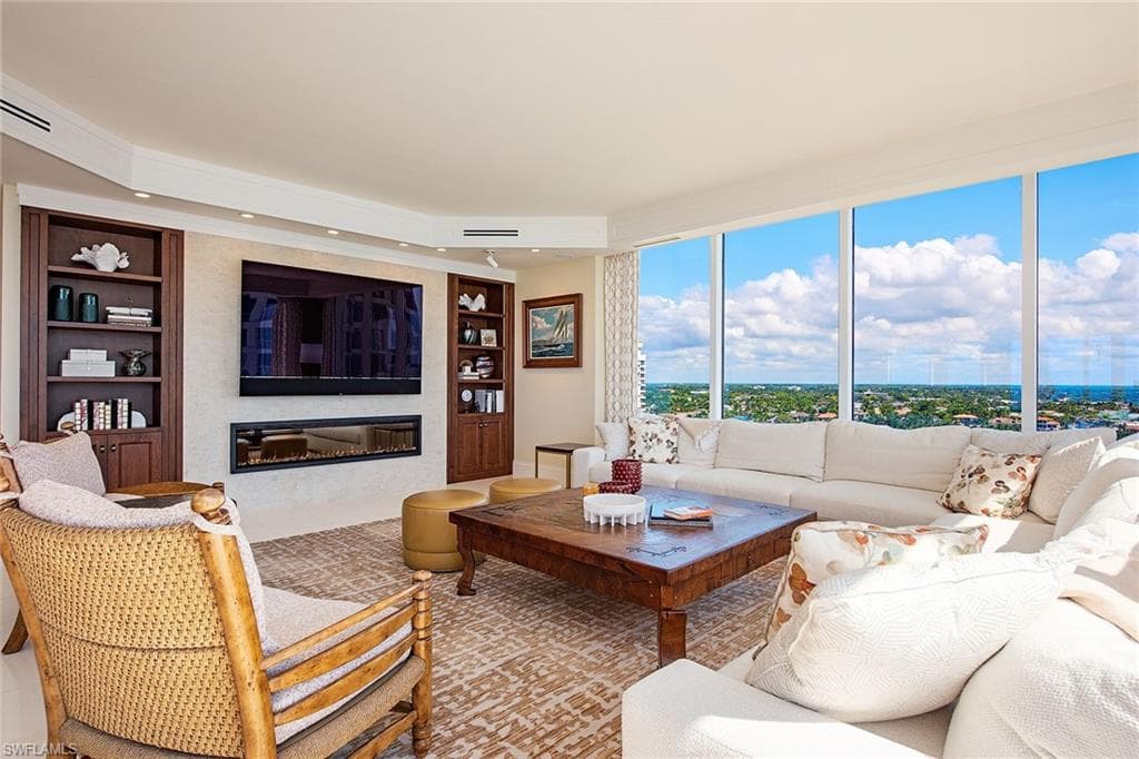 4351 Gulf Shore Blvd N 15s, Naples, FL 34103-4