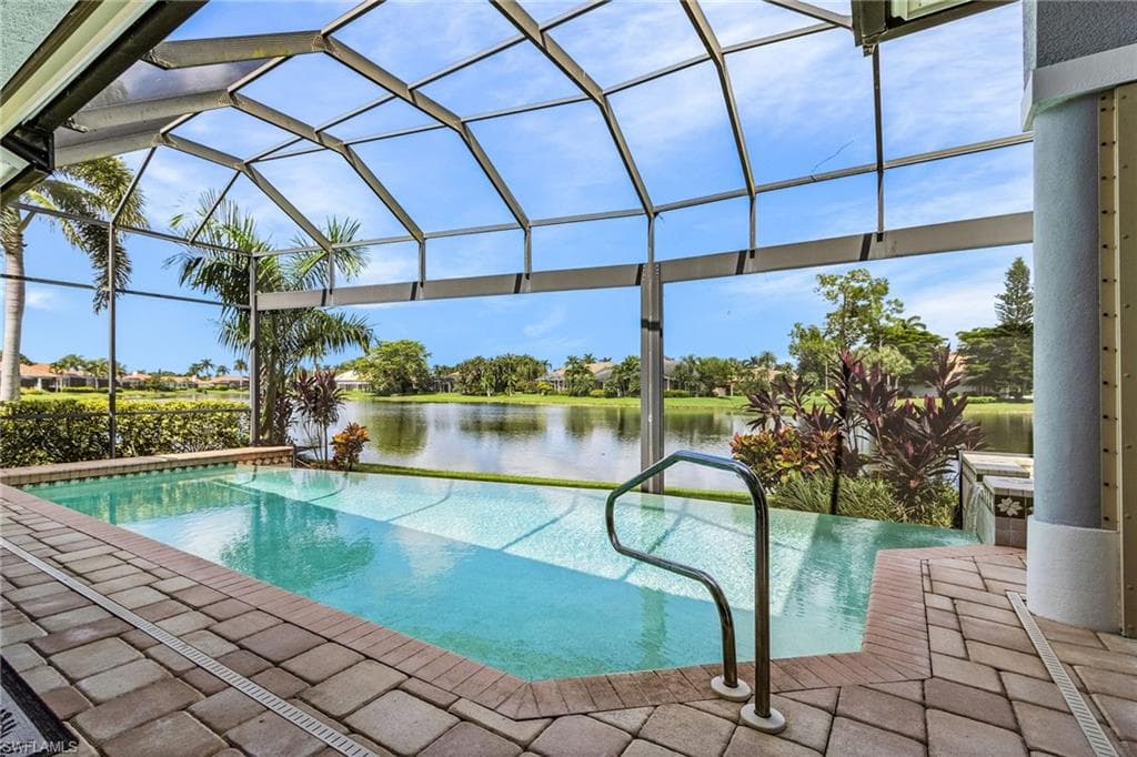 8983 Star Tulip Ct, Naples, FL 34113-27