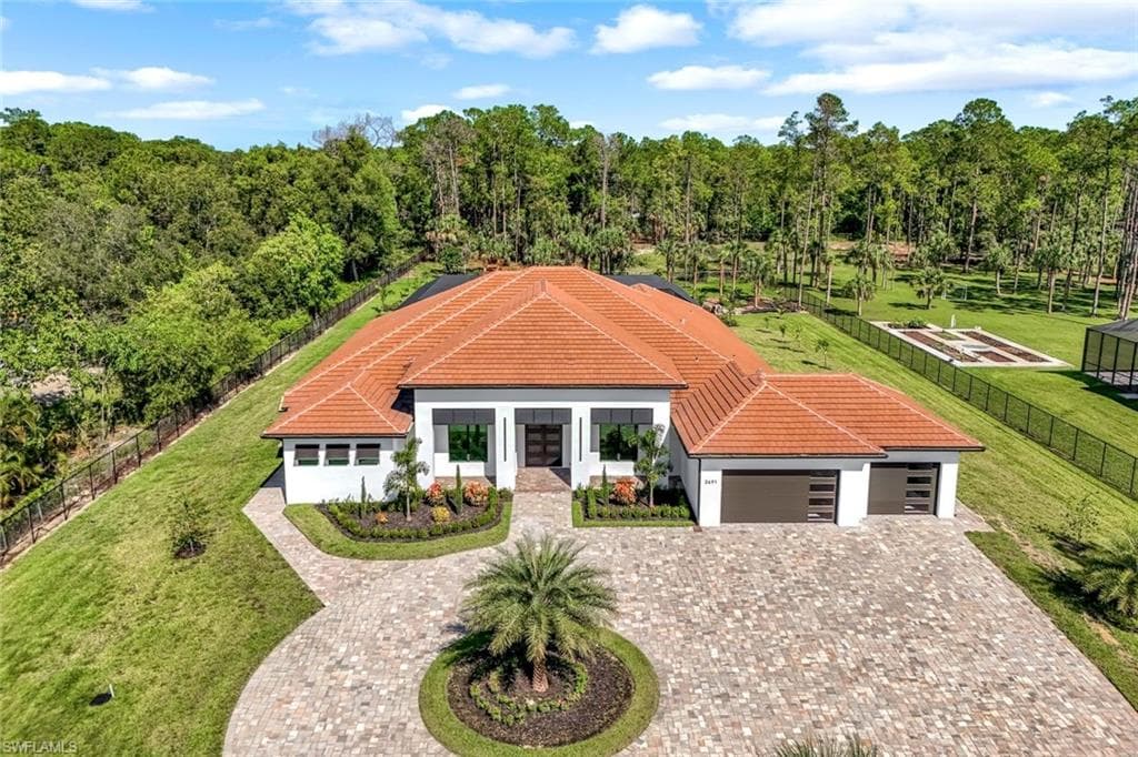 3691 21st Ave SW, Naples, FL 34117-2