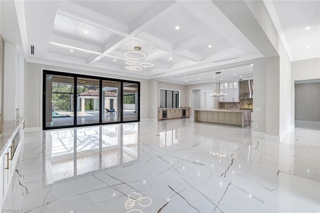 3691 21st Ave SW, Naples, FL 34117-5