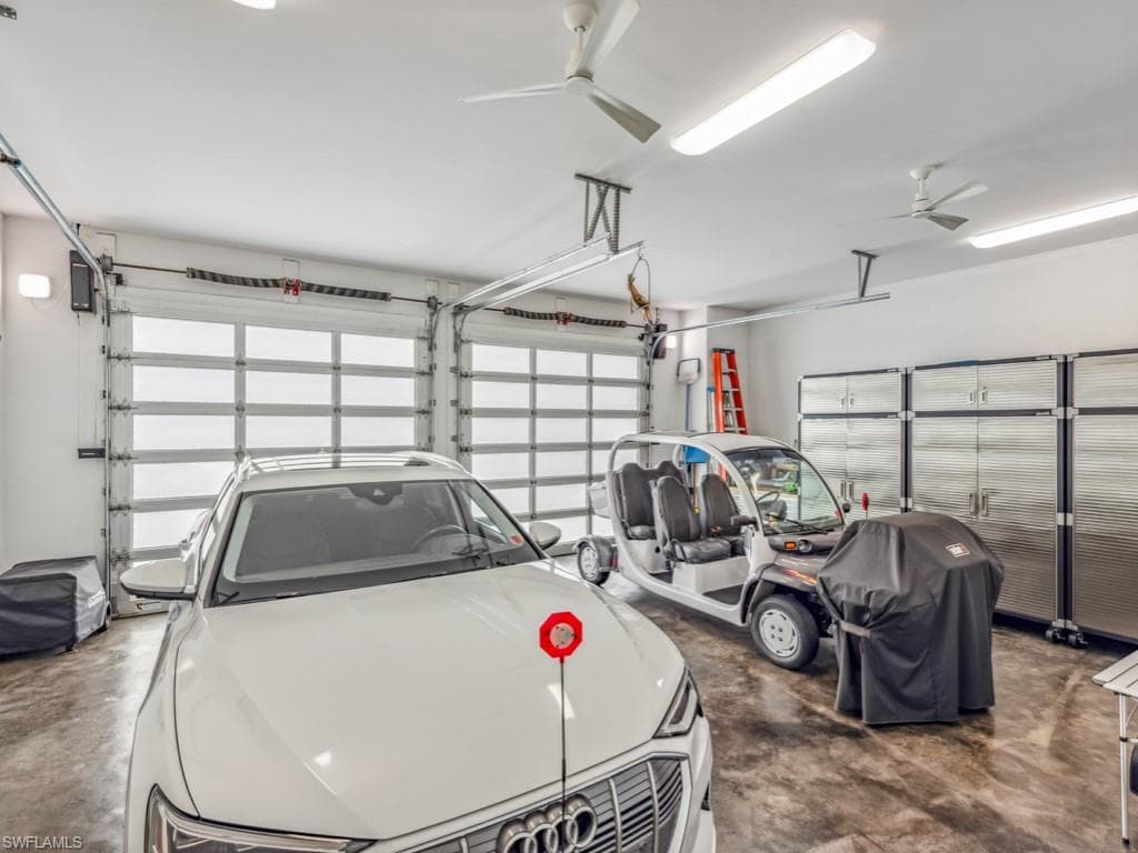 600 Crescent St, Marco Island, FL 34145-41