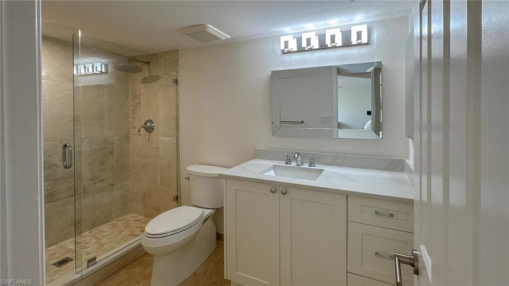 4251 Gulf Shore Blvd N 18a, Naples, FL 34103-28