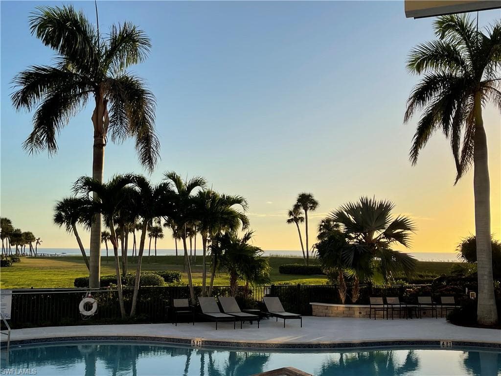 4251 Gulf Shore Blvd N 18a, Naples, FL 34103-36