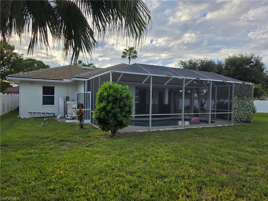 857 Summerfield Dr, Naples, FL 34120-14