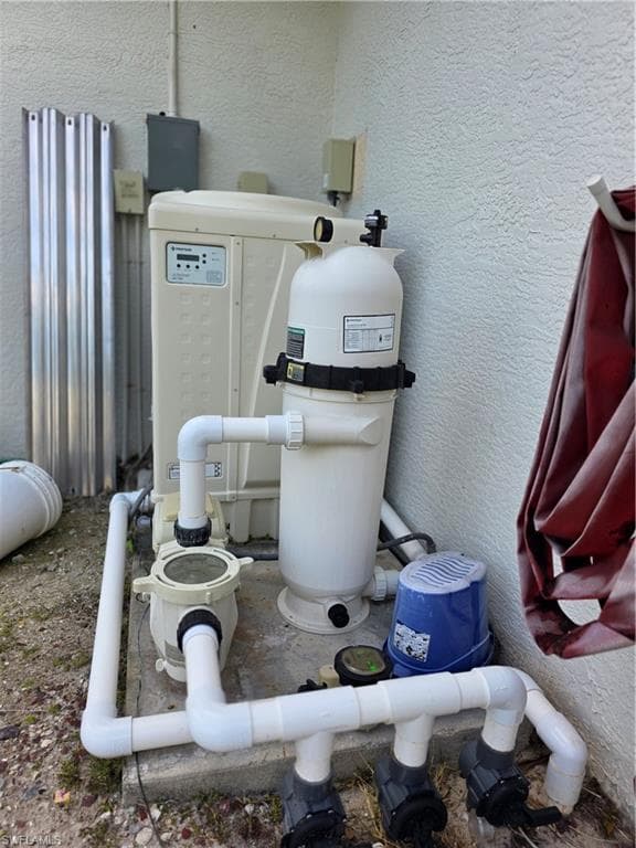 857 Summerfield Dr, Naples, FL 34120-25