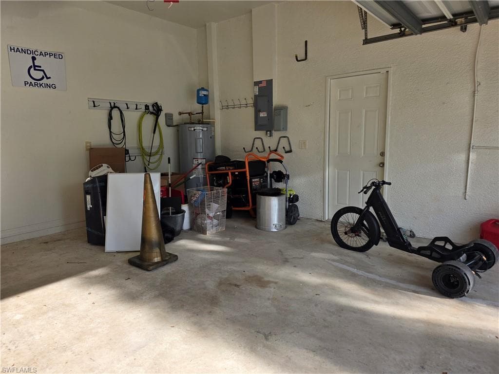 857 Summerfield Dr, Naples, FL 34120-50