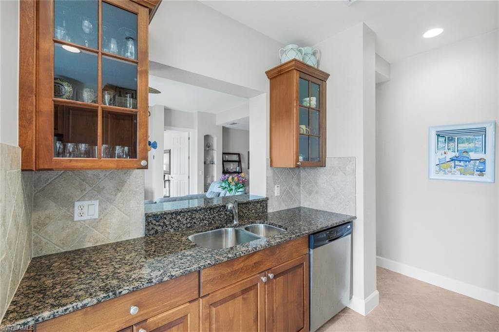 9213 Quartz Ln 101, Naples, FL 34120-13