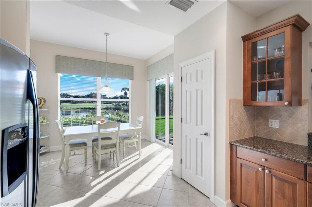 9213 Quartz Ln 101, Naples, FL 34120-14