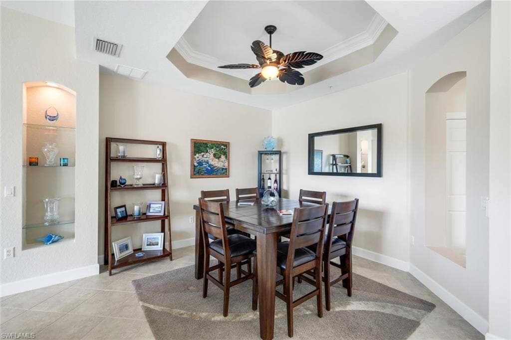 9213 Quartz Ln 101, Naples, FL 34120-17