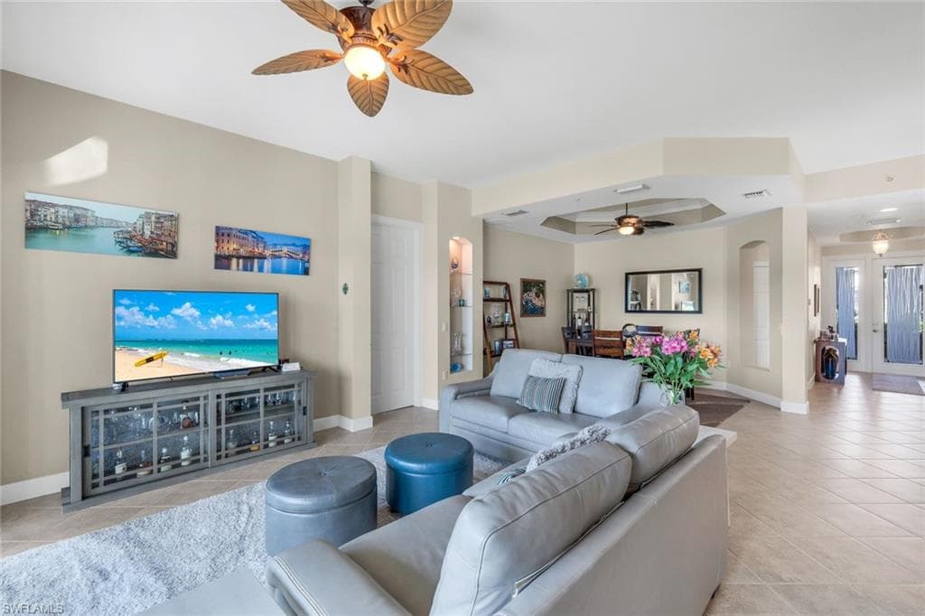 9213 Quartz Ln 101, Naples, FL 34120-7