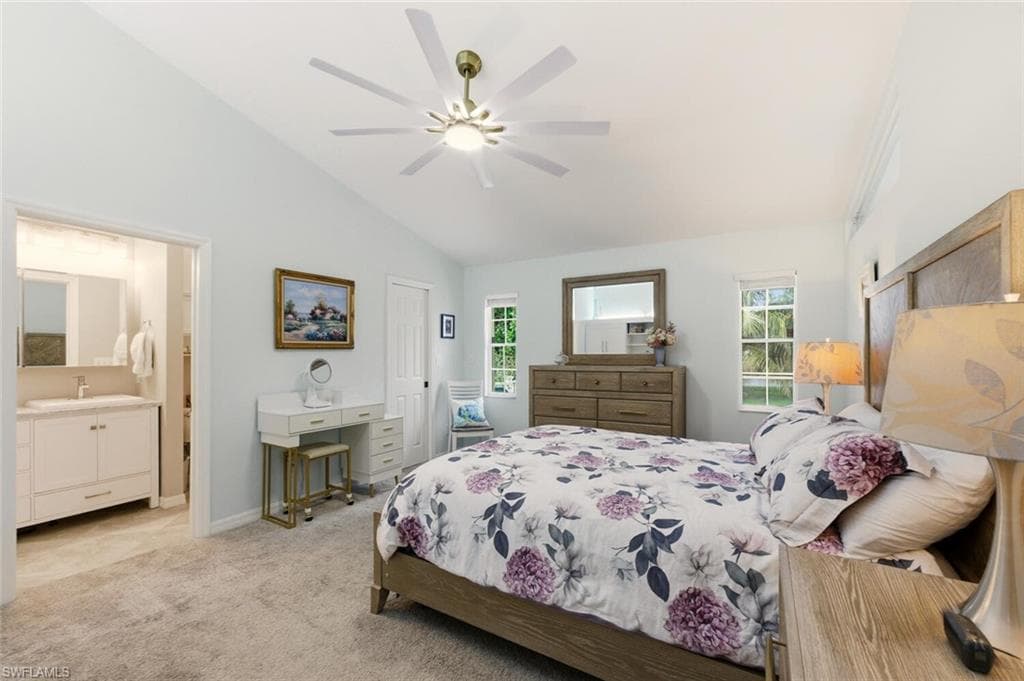 912 Belville Blvd, Naples, FL 34104-18