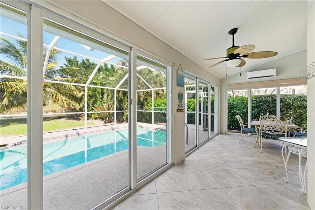 912 Belville Blvd, Naples, FL 34104-28