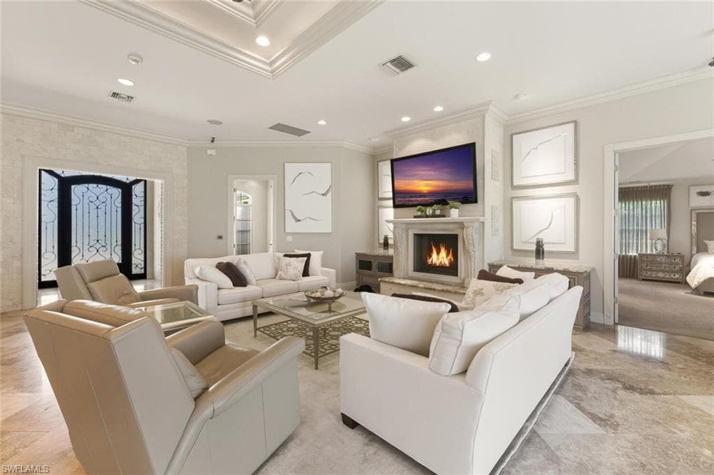 7944 Tiger Lily Dr, Naples, FL 34113-7