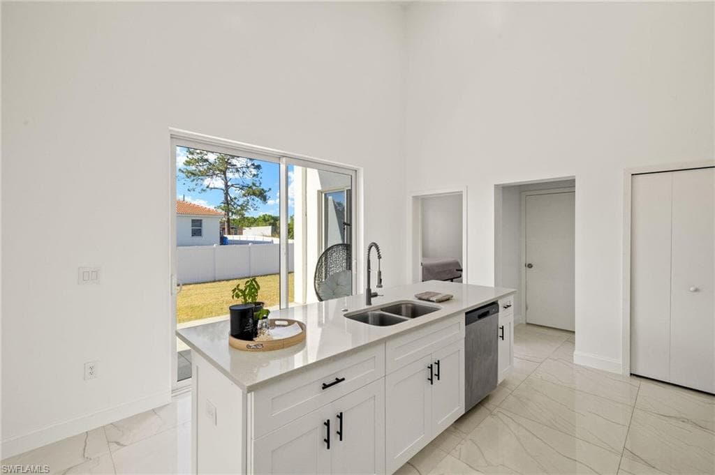 840 Carpenter St E, Lehigh Acres, FL 33974-13