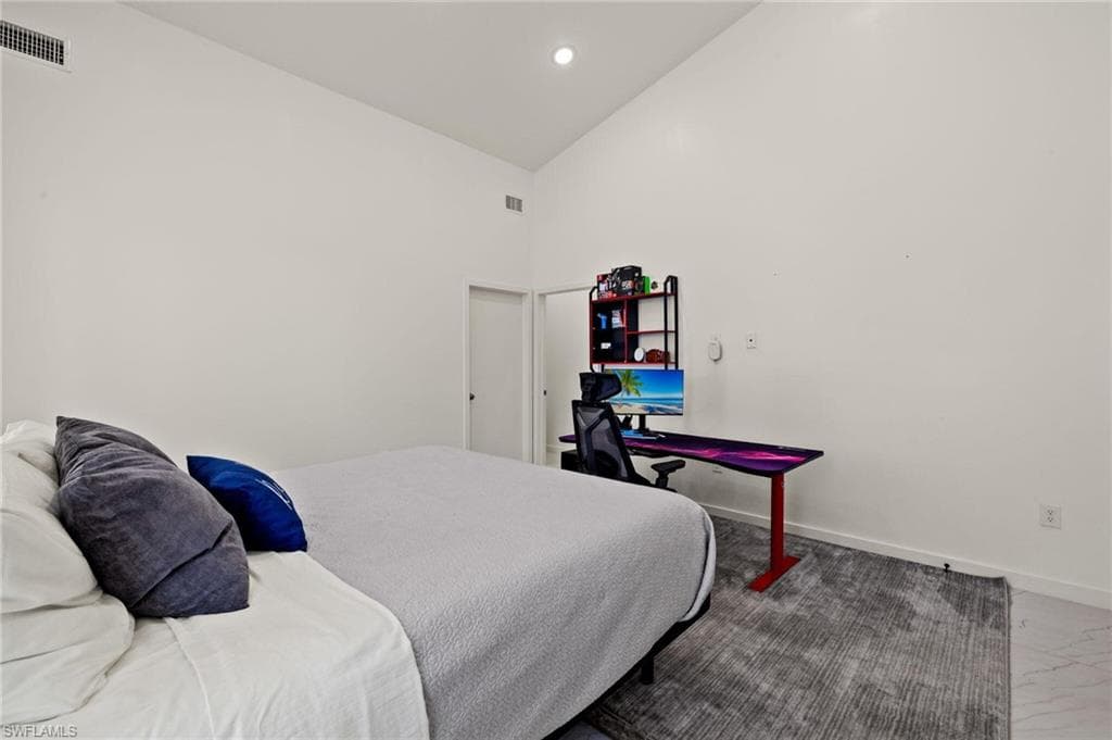 840 Carpenter St E, Lehigh Acres, FL 33974-18