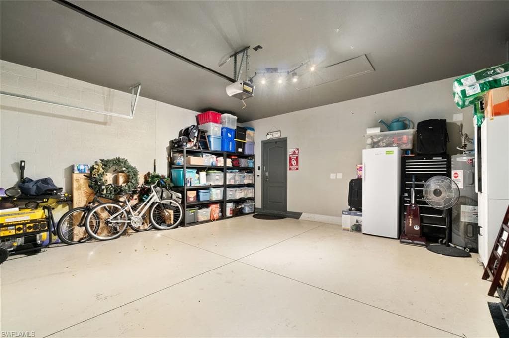 10919 Cherry Laurel Dr, Fort Myers, FL 33912-39