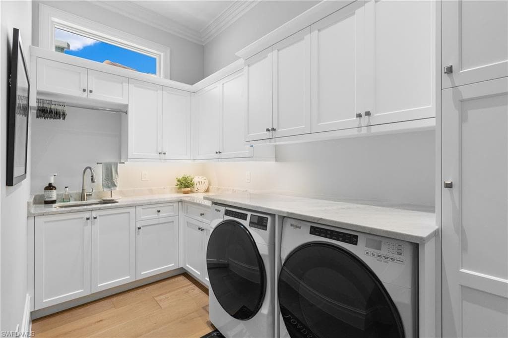 103 Bayview Ave, Naples, FL 34108-12