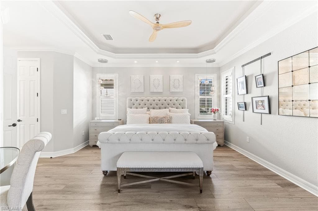 12621 Fenhurst Way, Naples, FL 34120-19